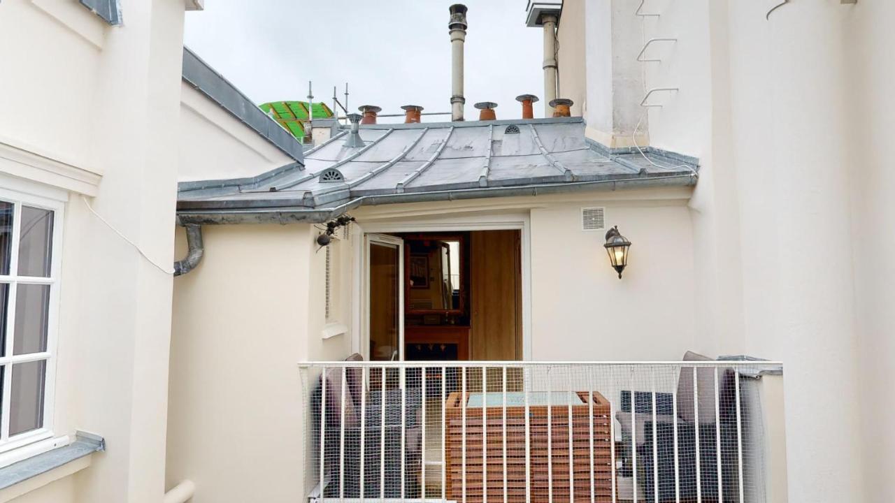 Casa Volpe Apartment Париж Екстериор снимка